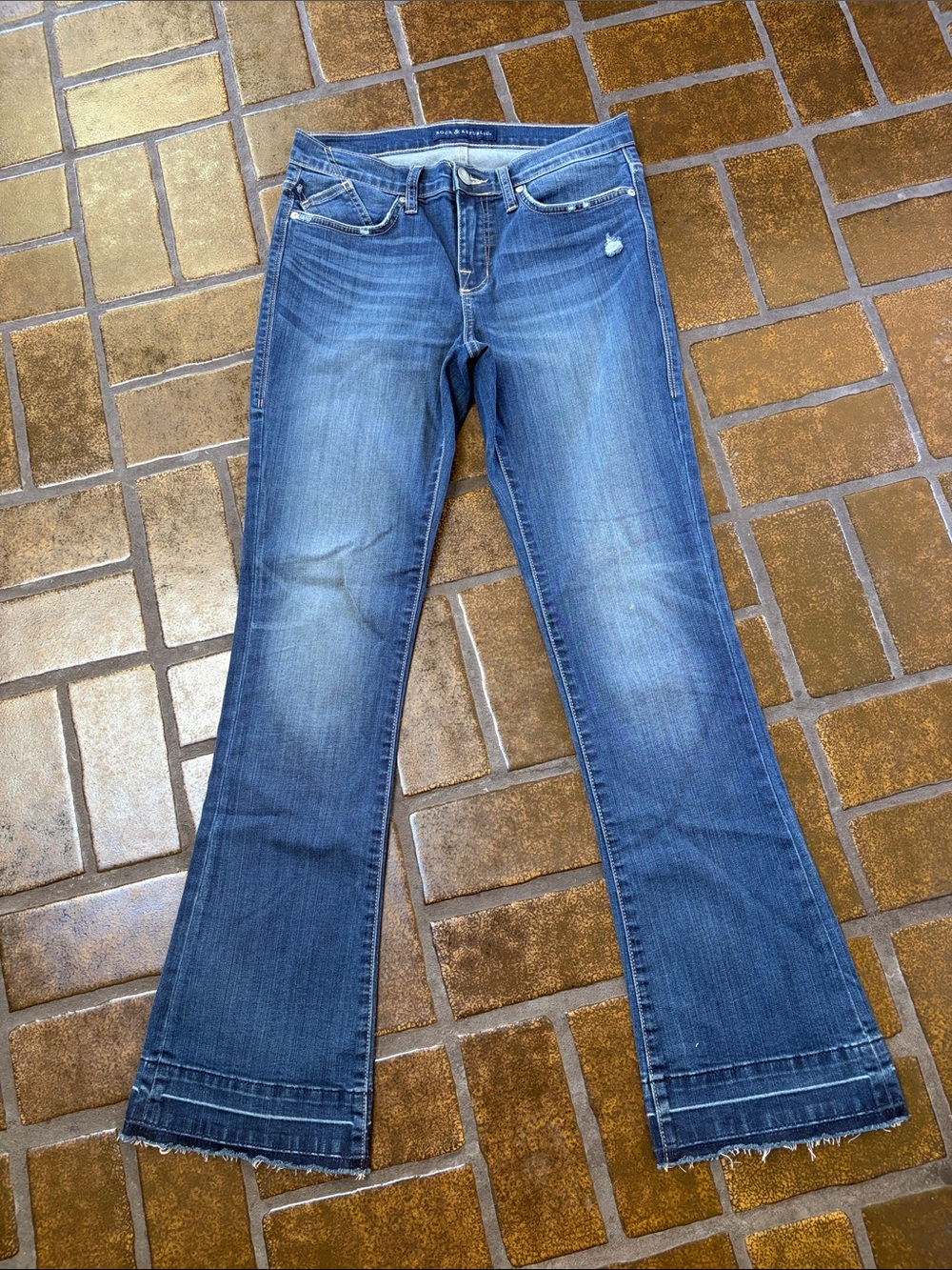 Rock & Republic Lightly Distressed Kasandra Raw Hem Bootcut Jean